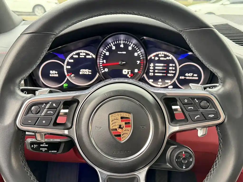 Porsche Cayenne 2020 — фото 13