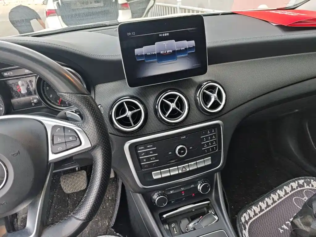 Mercedes-Benz GLA 2019 — фото 13