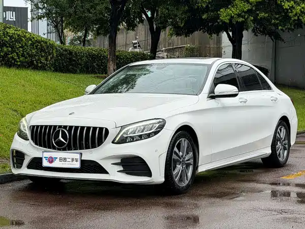 Mercedes-Benz C-Class 2019