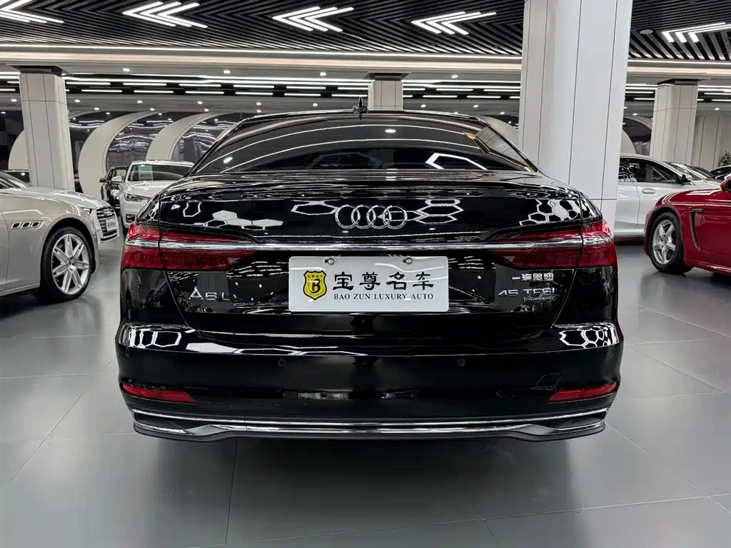 Audi A6L 2023 — фото 4