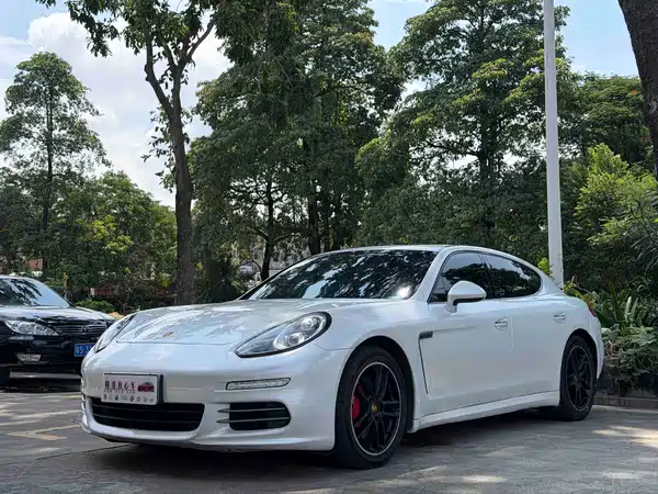 Porsche Panamera 2017