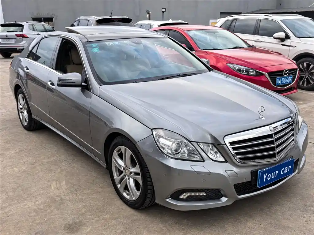 Mercedes-Benz E-Class 2010