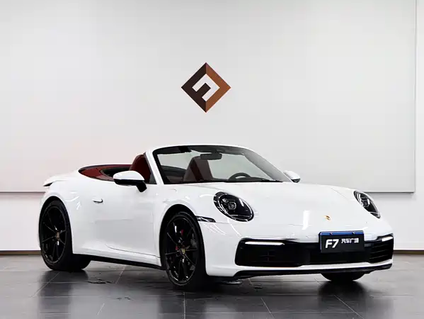 Porsche 911 2022