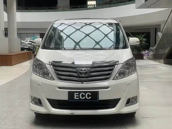 Toyota Alphard 2014