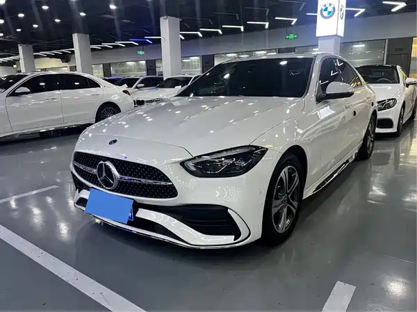 Mercedes-Benz C-Class 2022