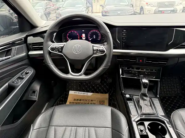 Volkswagen Passat 2022
