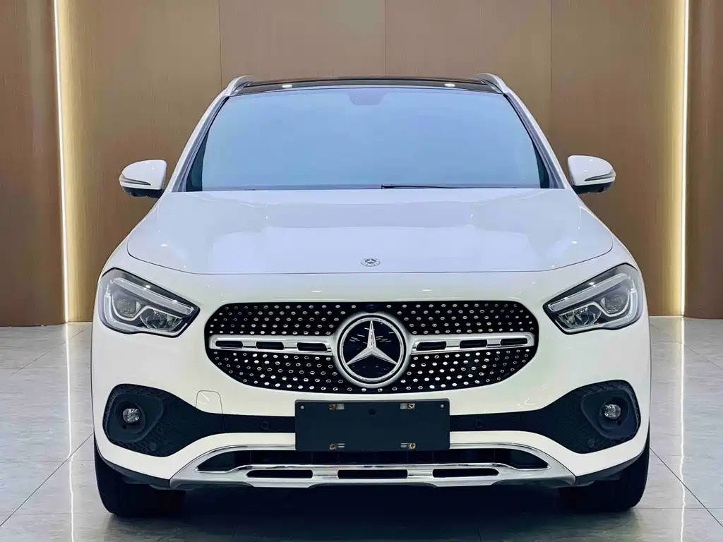 Mercedes-Benz GLA 2021 — фото 2