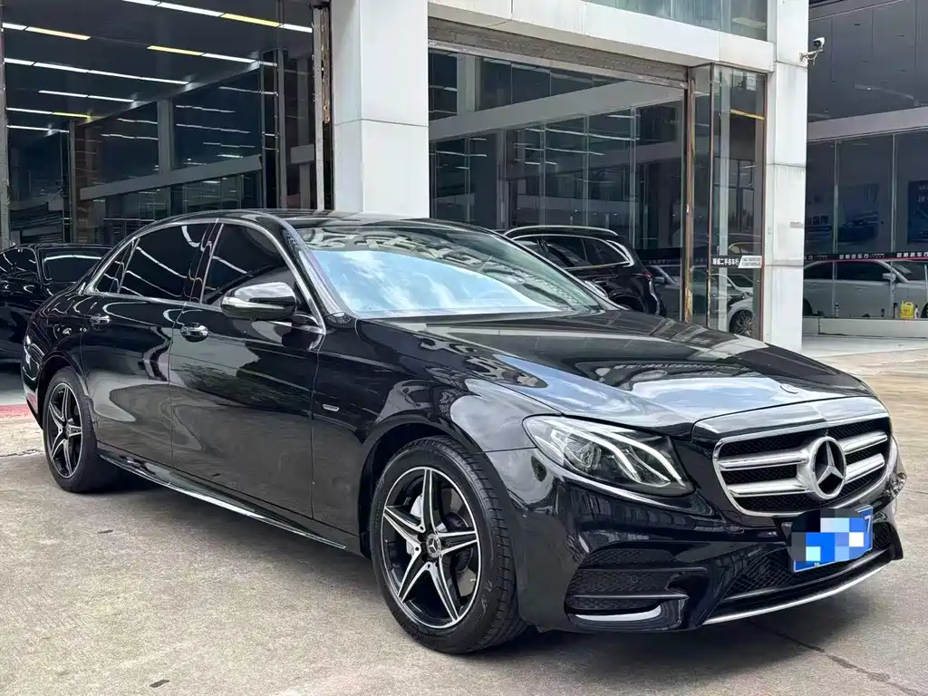 Mercedes-Benz E-Class 2020 — фото 3