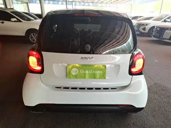 smart fortwo 2019