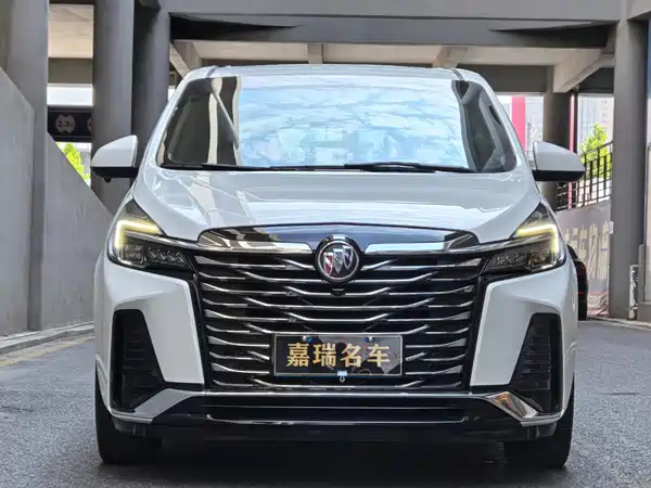 Buick GL8 2023
