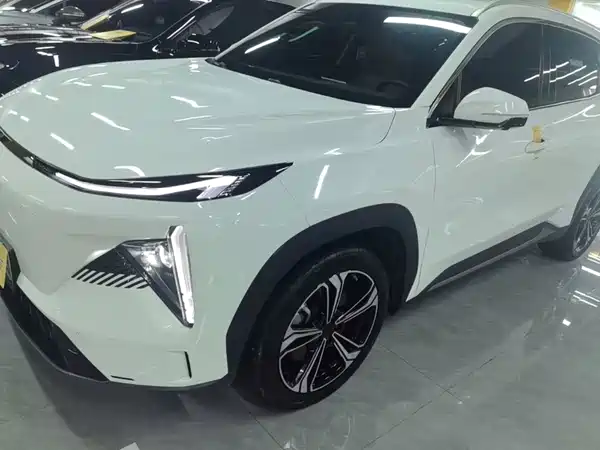 Geely Galaxy L7 2023