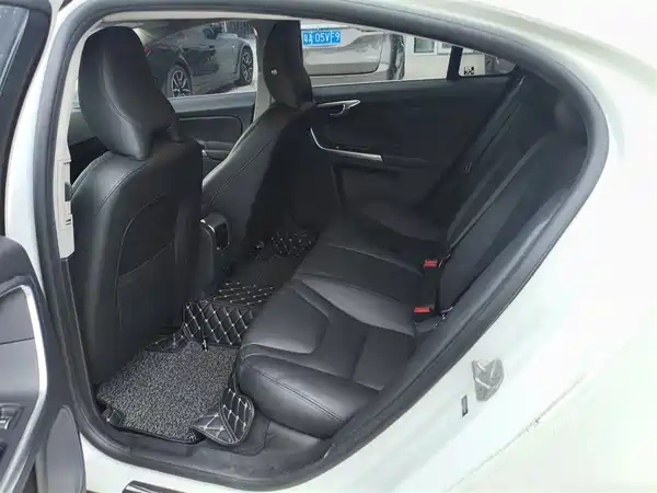 Volvo S60 2016