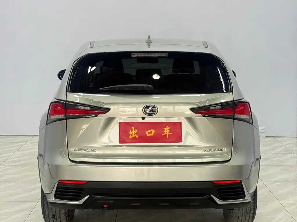 Lexus NX 2021 — фото 5