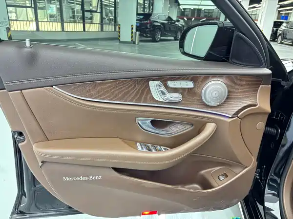 Mercedes-Benz E-Class 2020