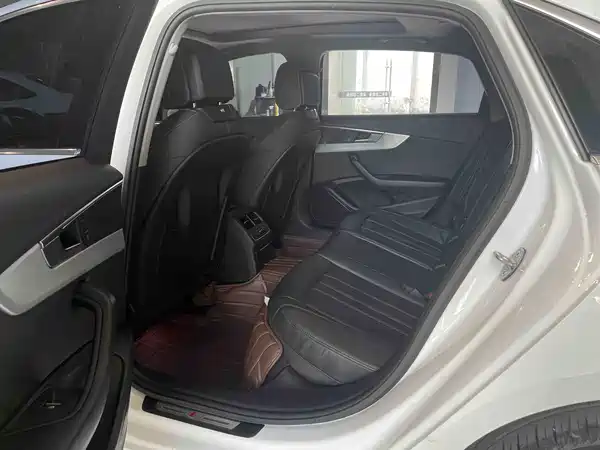 Audi A4L 2022
