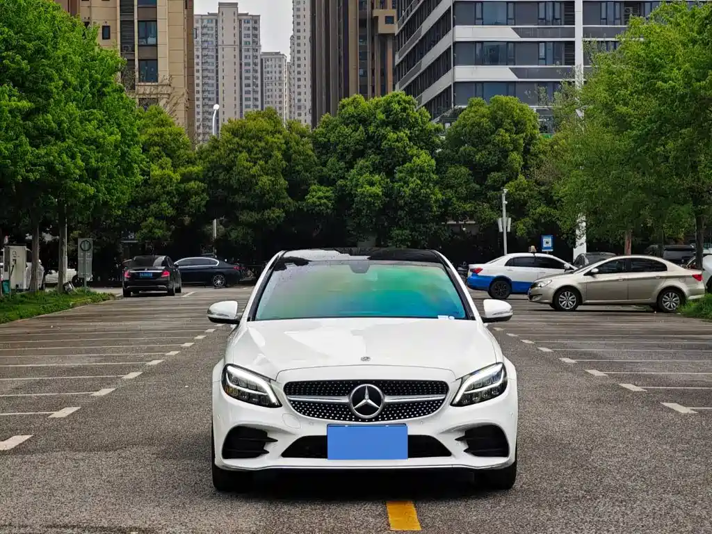 Mercedes-Benz C-Class 2020 — фото 2