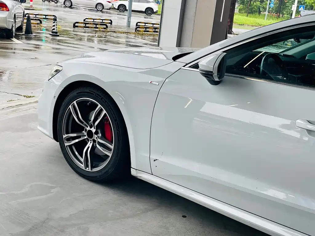 Audi A7 2020 — фото 14