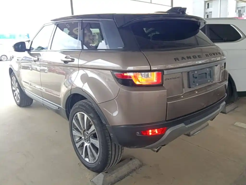 Land Rover Range Rover Evoque 2018 — фото 5