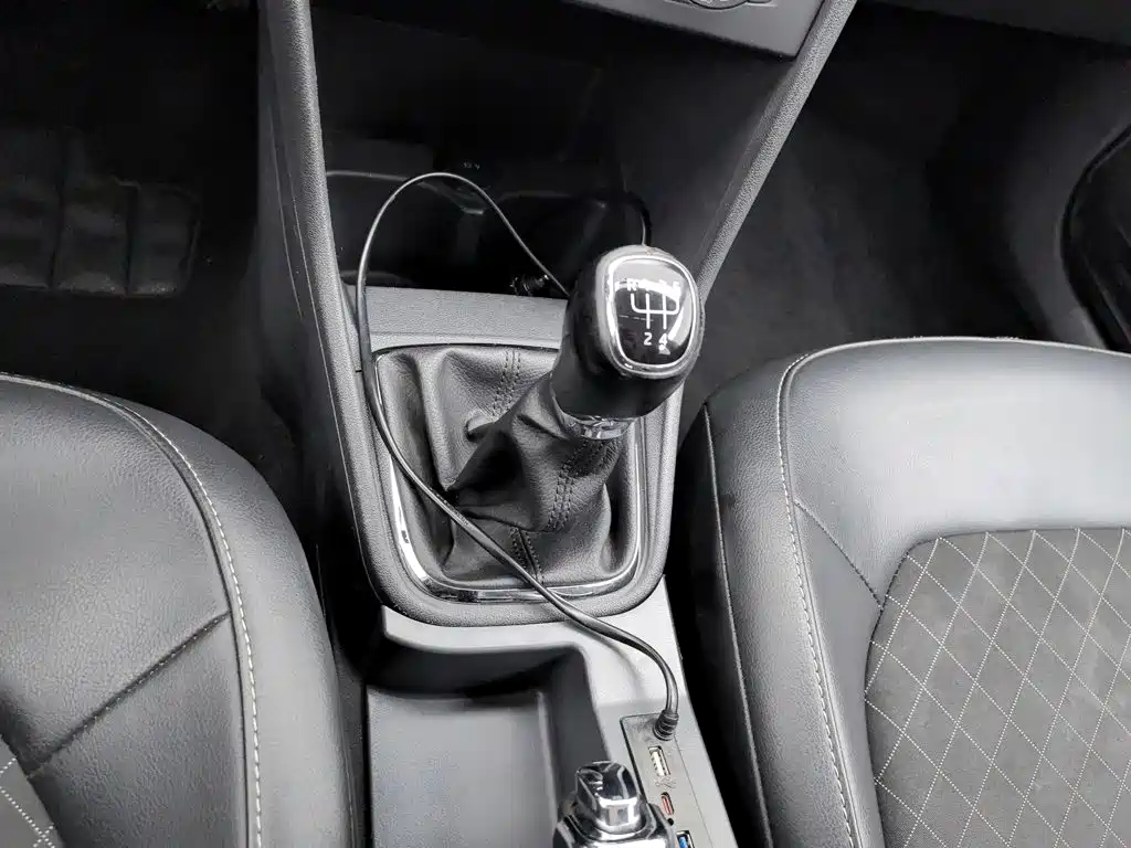 Skoda Rapid Spaceback 2018 — фото 13