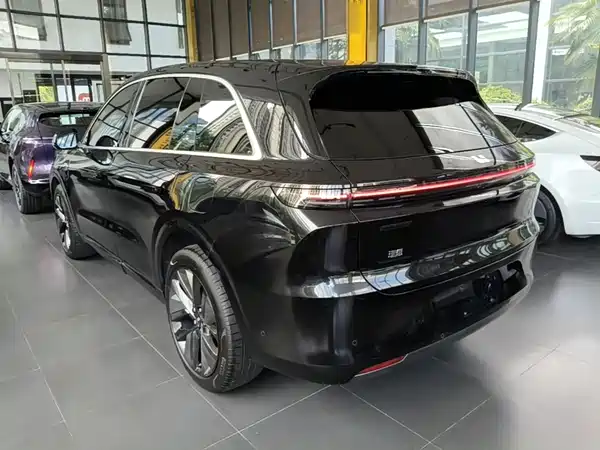 Li Auto L6 2024