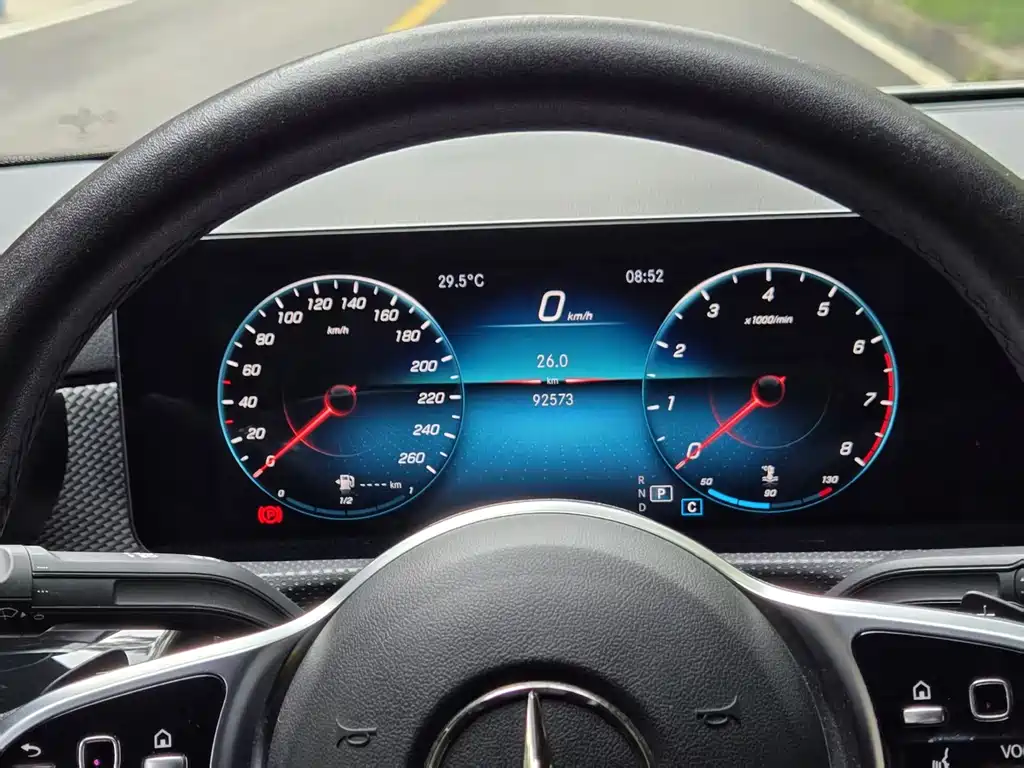 Mercedes-Benz A-Class 2021 — фото 11
