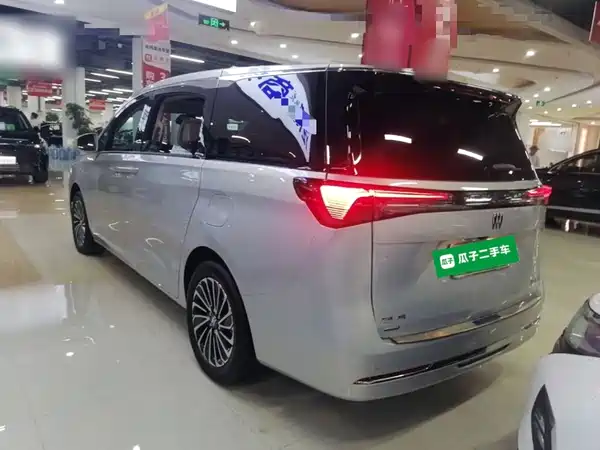 Buick GL8 New Energy 2025