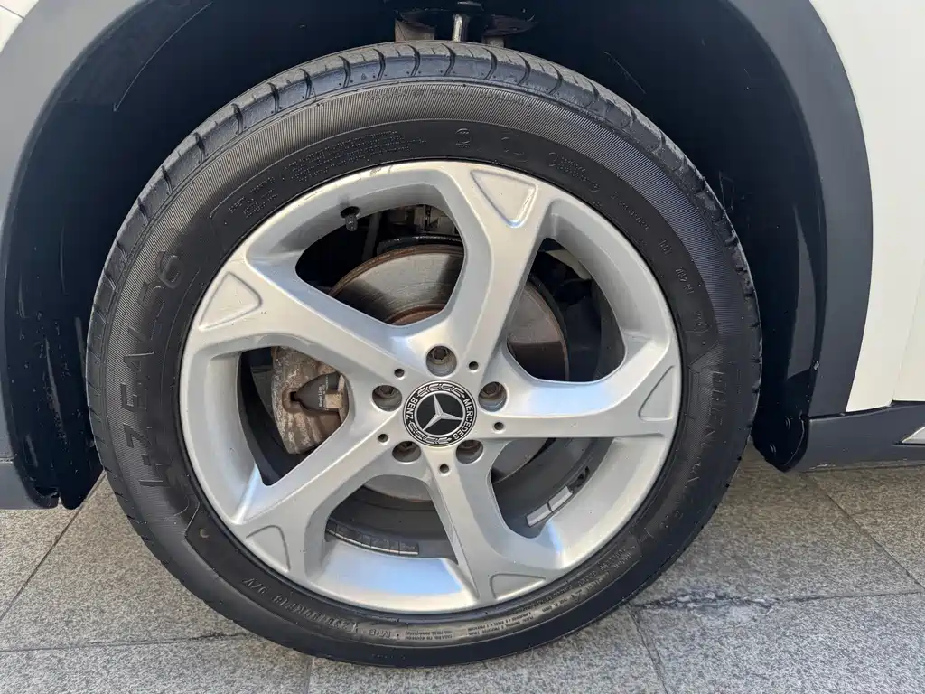 Mercedes-Benz GLA 2019 — фото 19