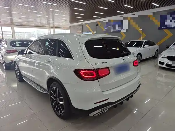 Mercedes-Benz GLC 2021