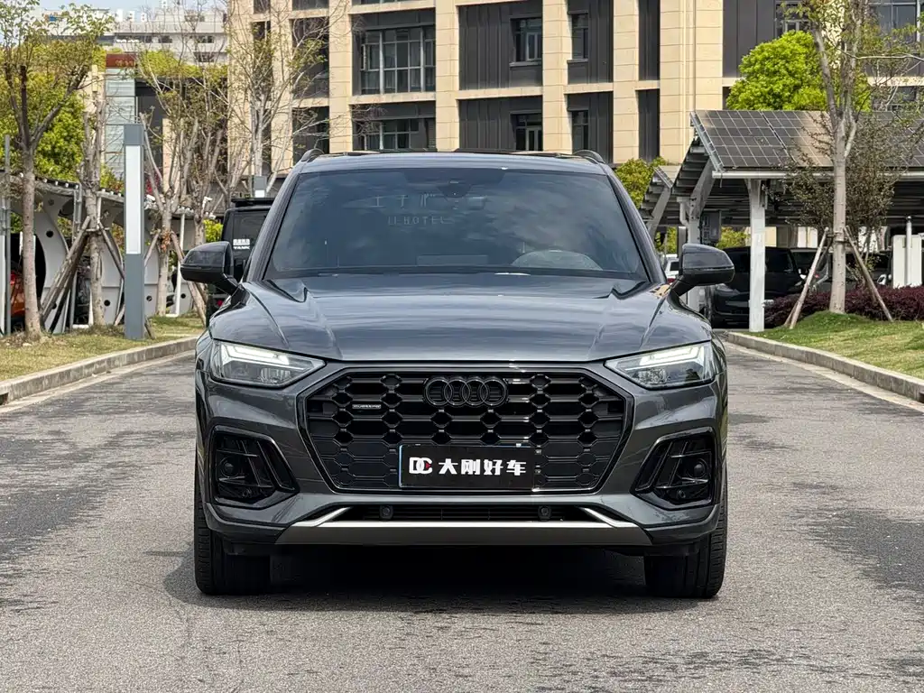 Audi Q5L 2023
