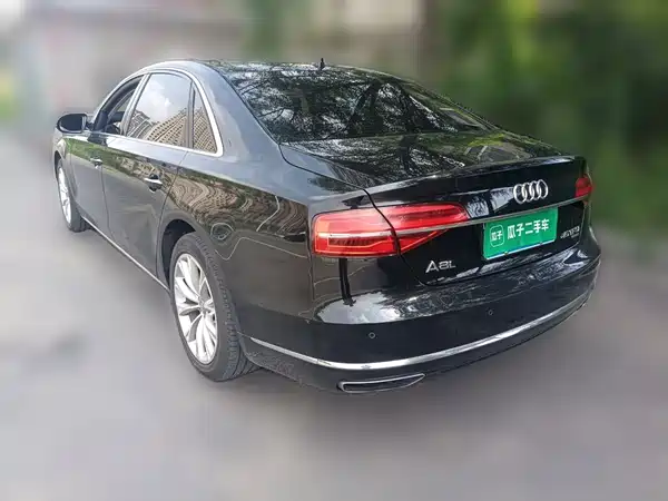Audi A8 2016