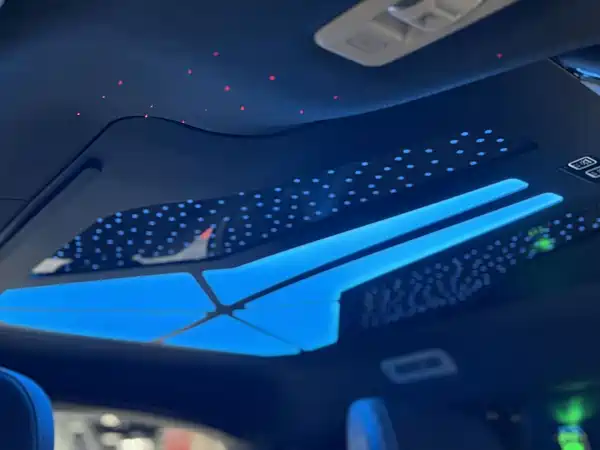 Toyota Granvia 2023