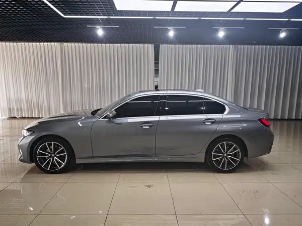 BMW 3 Series 2023