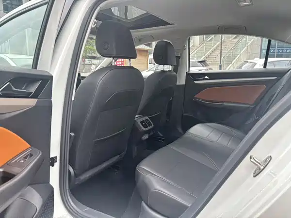 Volkswagen Bora 2024