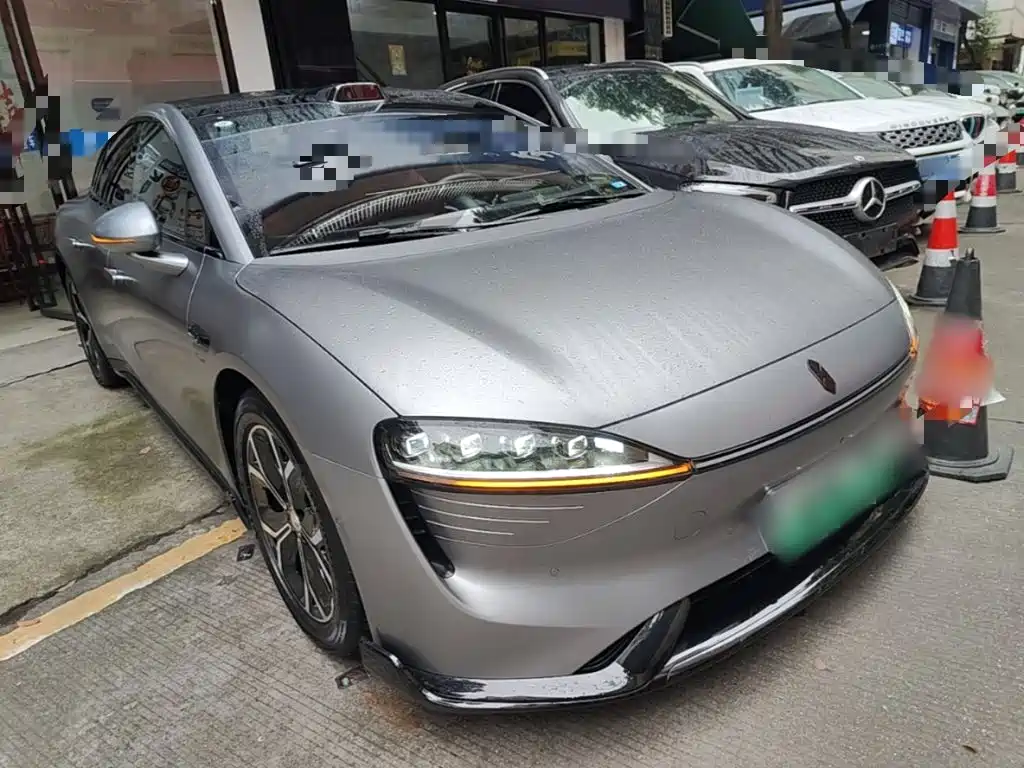 Luxeed Zhijie S7 2025
