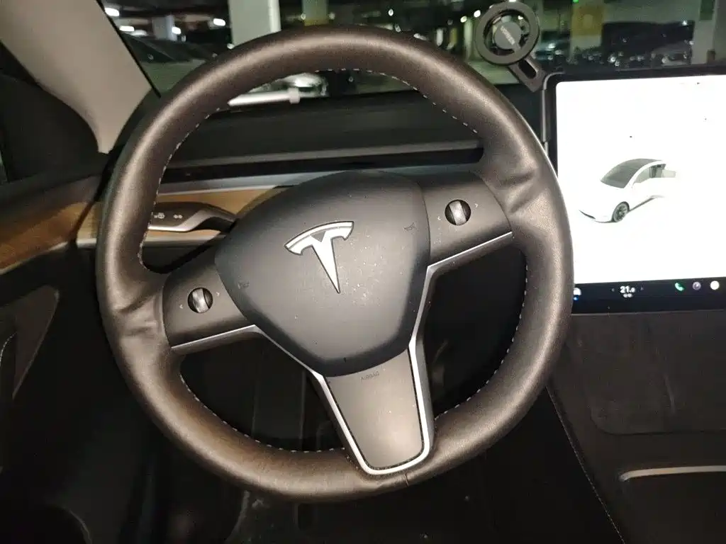 Tesla Model Y 2021 — фото 3