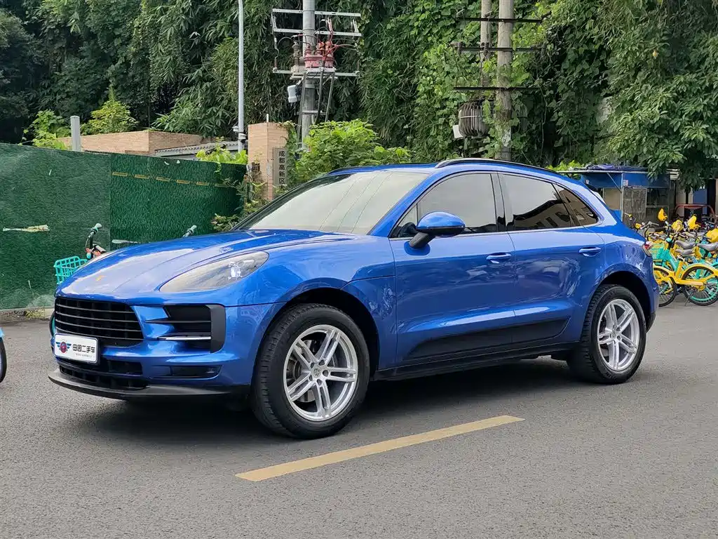 Porsche Macan 2021 — фото 1