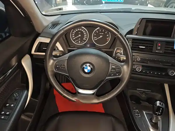 BMW 1 Series 2015