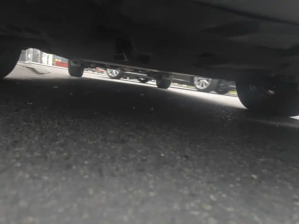 Toyota Yaris L 2018 — фото 23