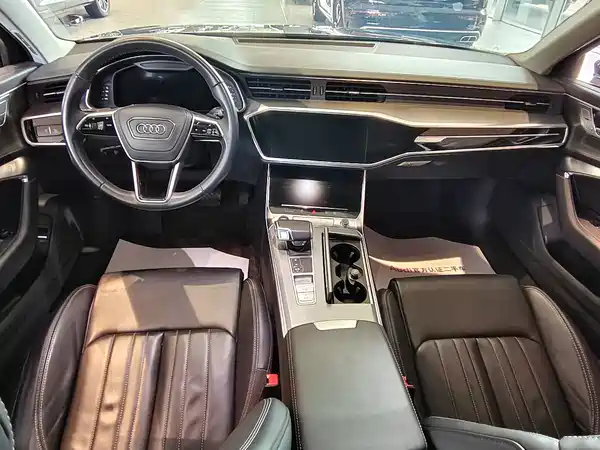 Audi A6L 2023