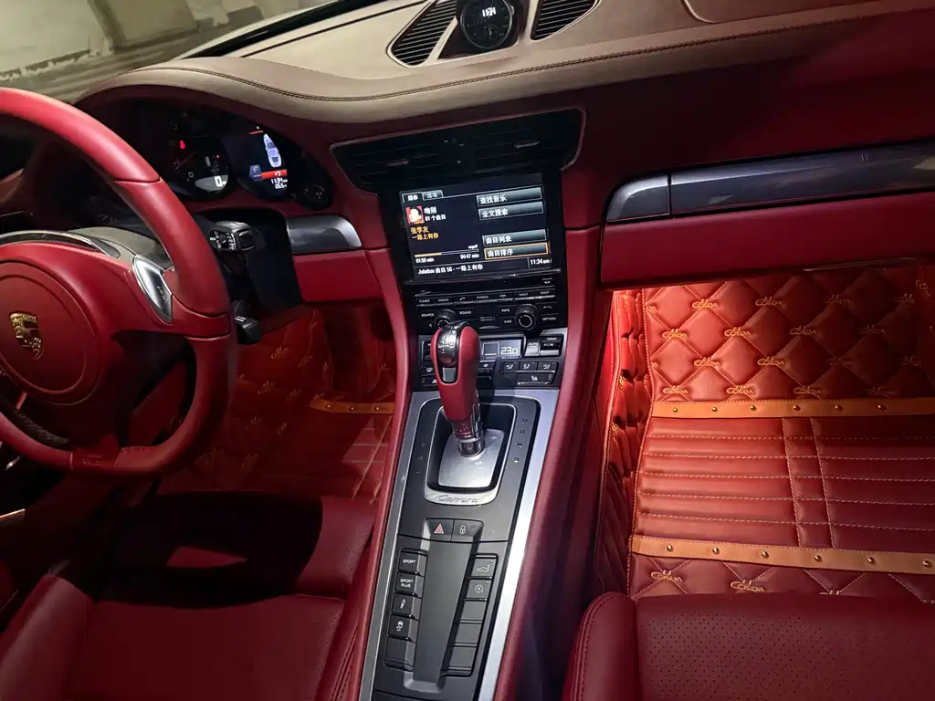Porsche 911 2013 — фото 8