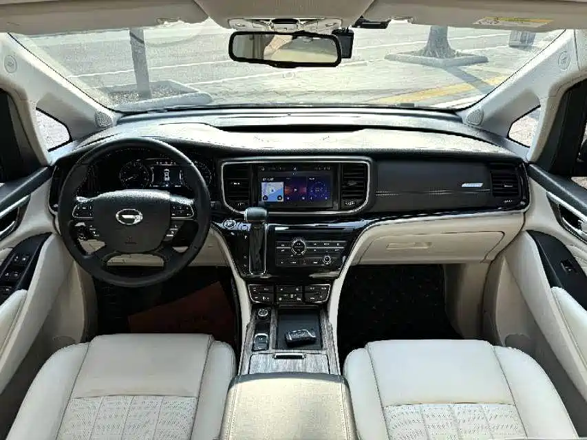 GAC Motor Trumpchi M8 2018 — фото 7