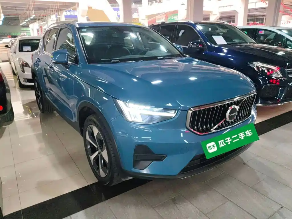 Volvo XC40 2024 — фото 22