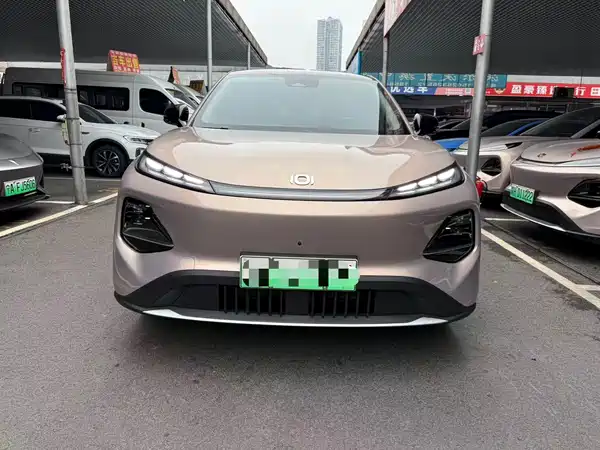 Changan Qiyuan Q05 2025