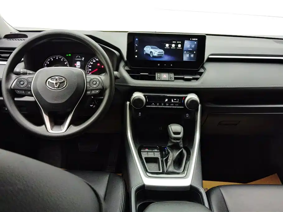 Toyota RAV4 2025 — фото 12