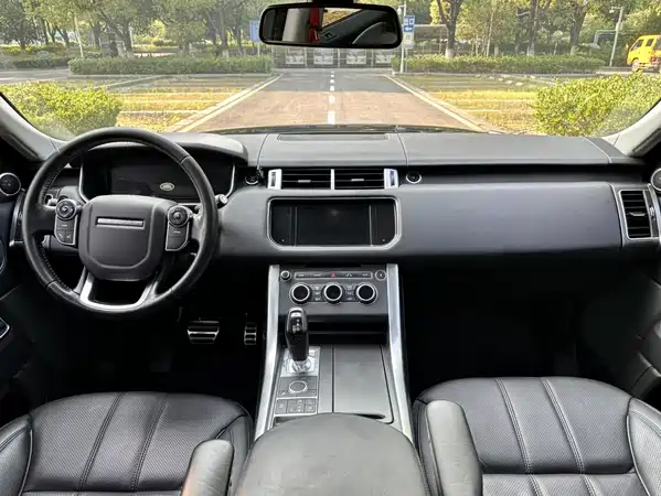Land Rover Range Rover Sport 2016