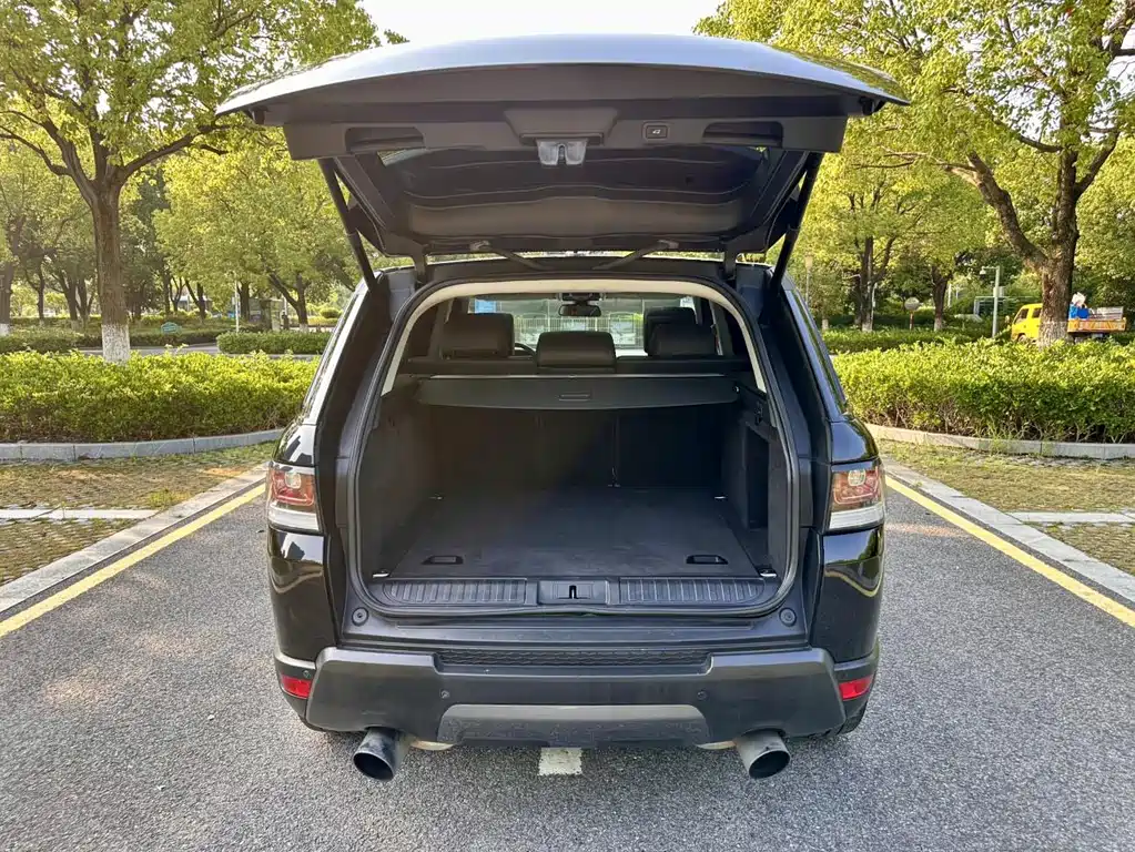 Land Rover Range Rover Sport 2016 — фото 19