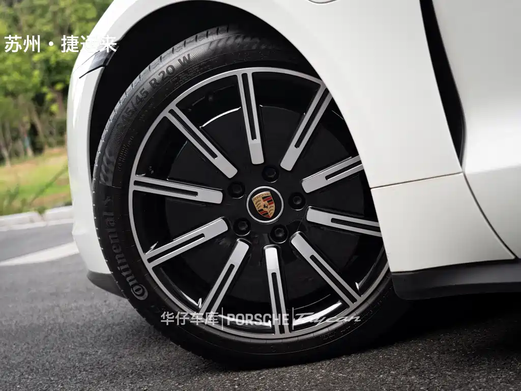 Porsche Taycan 2021 — фото 11