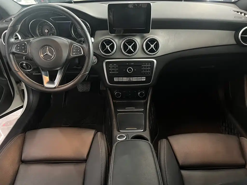 Mercedes-Benz CLA 2016 — фото 7