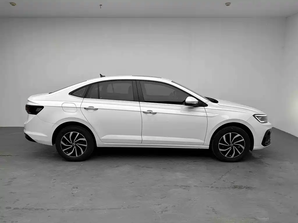Volkswagen Lavida 2024