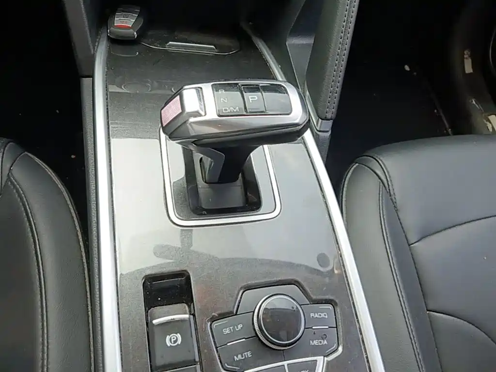 Haval H6 2018 — фото 14